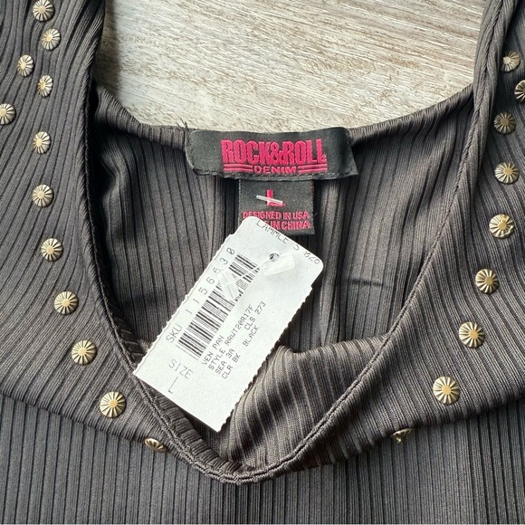 NWT Rock and Roll Cowgirl Ladies' Tie Tank With Studs - Picture 6 of 9